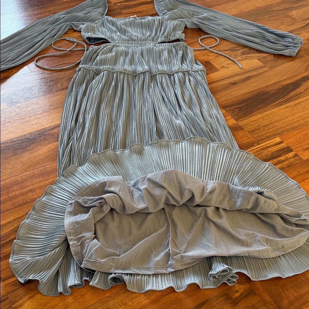 Moon River Long Sleeve Blue Pleated Dress sz M - Picture 9 of 13